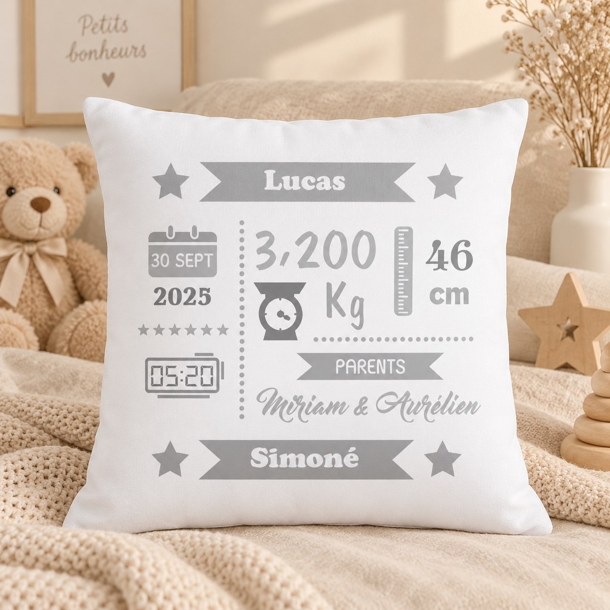 Coussin naissance personnalisé garçon – 40 × 40 cm